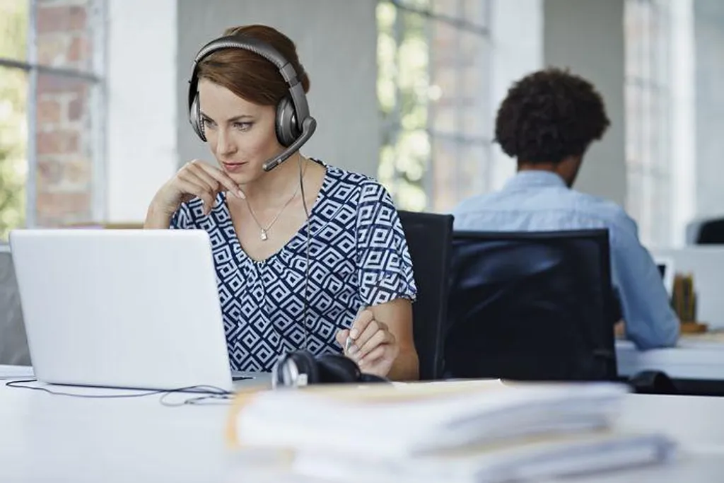 Cuffie Cellularline JOIN con Microfono: Qualità Professionale per Ufficio - 5