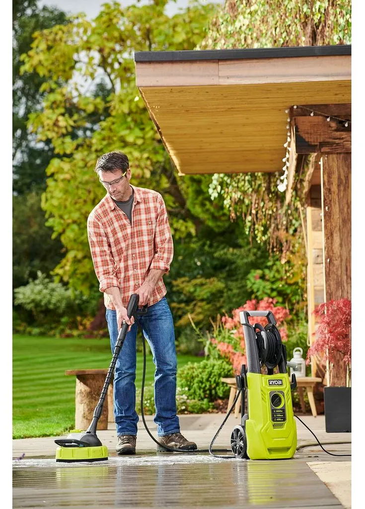 Hydrocureur Ryobi 2000W avec flexible 7.5m - 160 bars de pression - 5