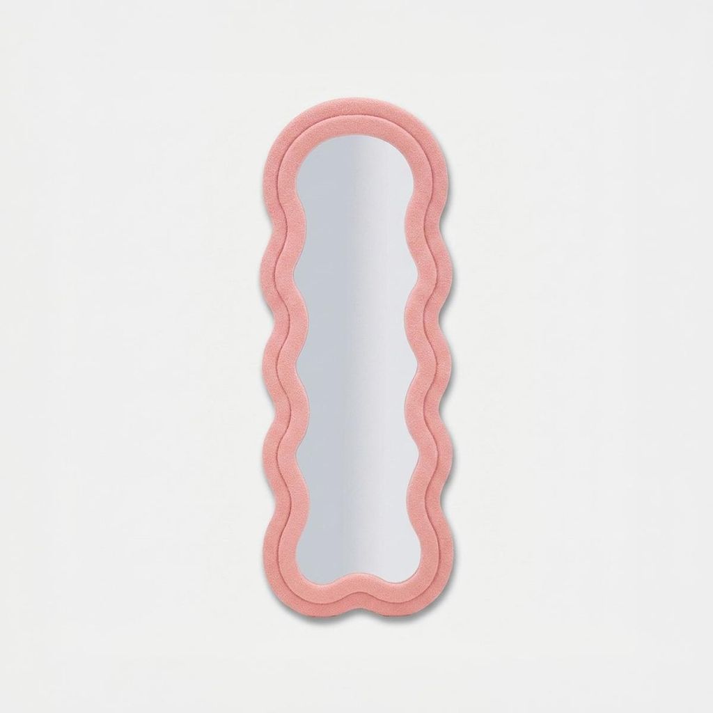 Specchio da parete con cornice a forma di orsetto rosa, Immagine del prodotto 