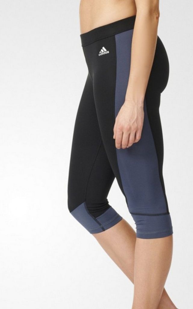 adidas Damen Techfit Caprihose Sporthose Grösse: XS