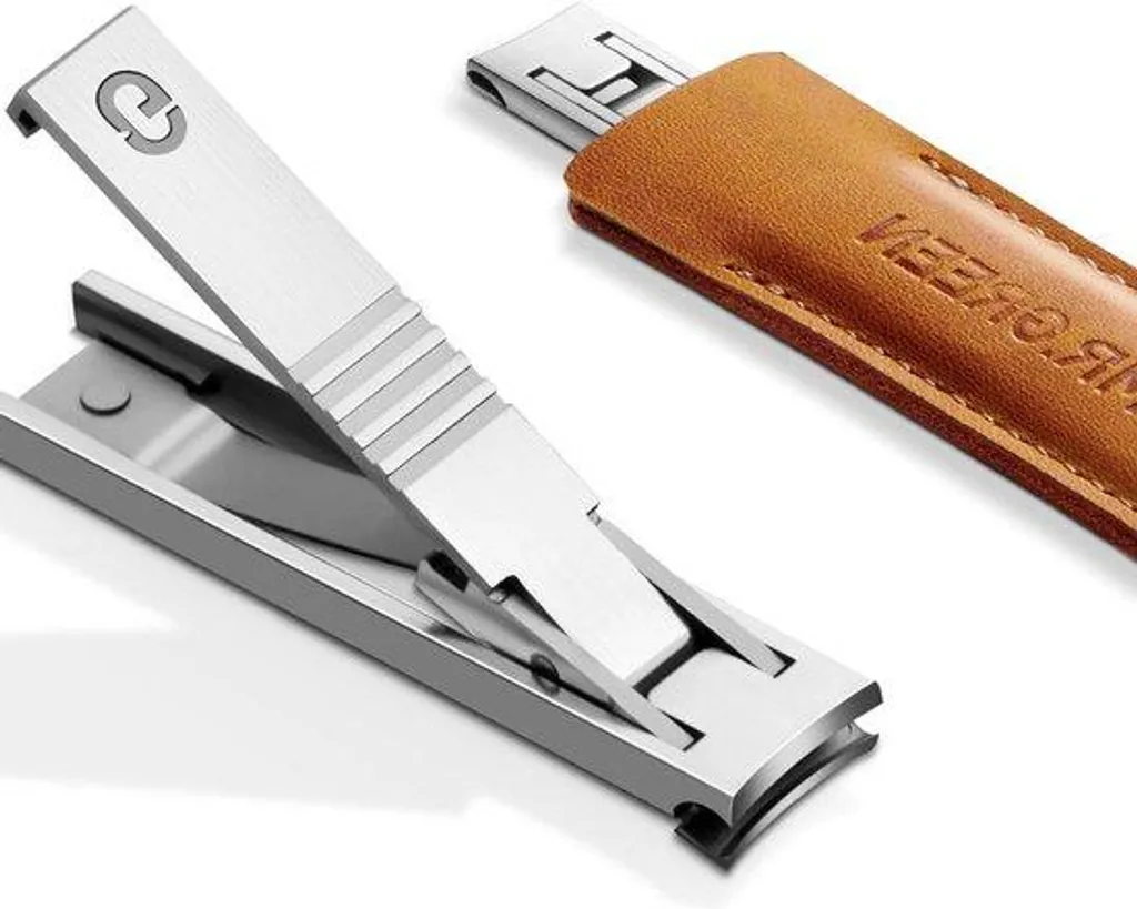 Coupe-ongles gris en inox pour manucure à domicile, coupe nette et précise