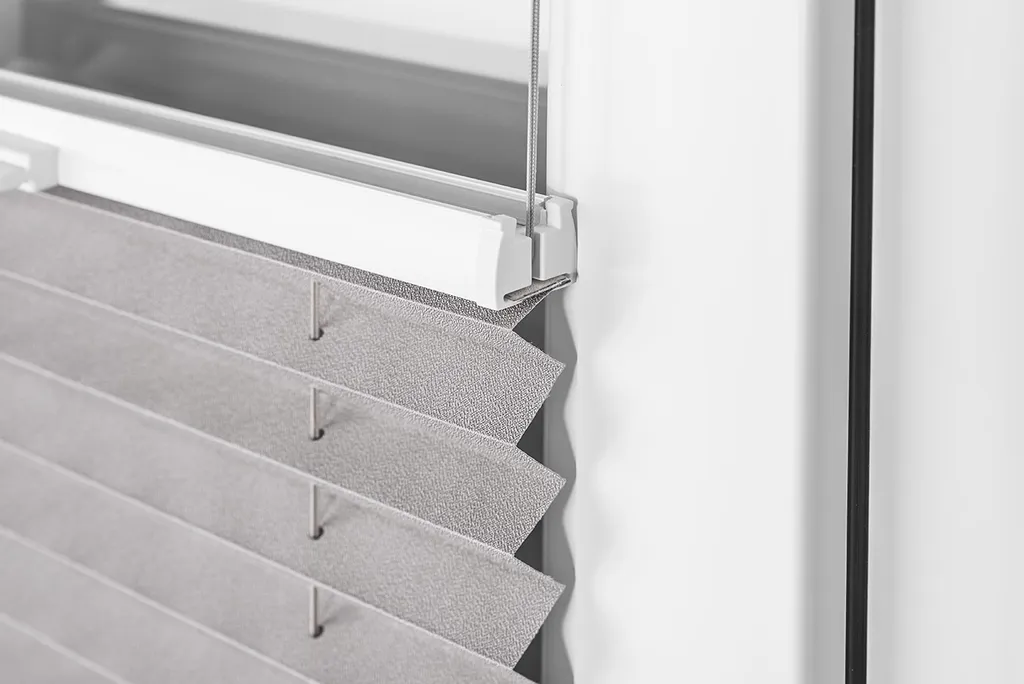 Store plissé pour fenêtre large 120 cm - Solution pour perçage