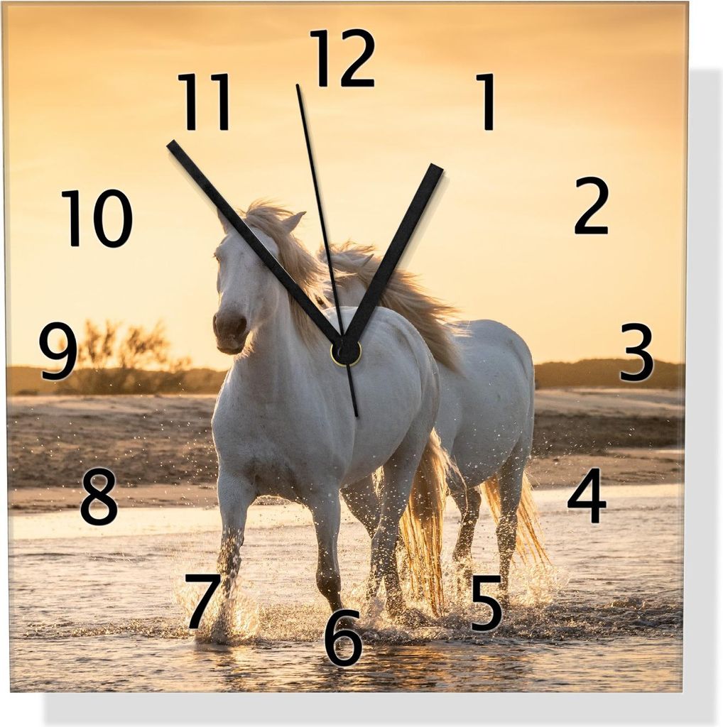 Wallario Design Wanduhr Pferde im Abendlicht aus Echtglas, Größe 30 x 30 cm