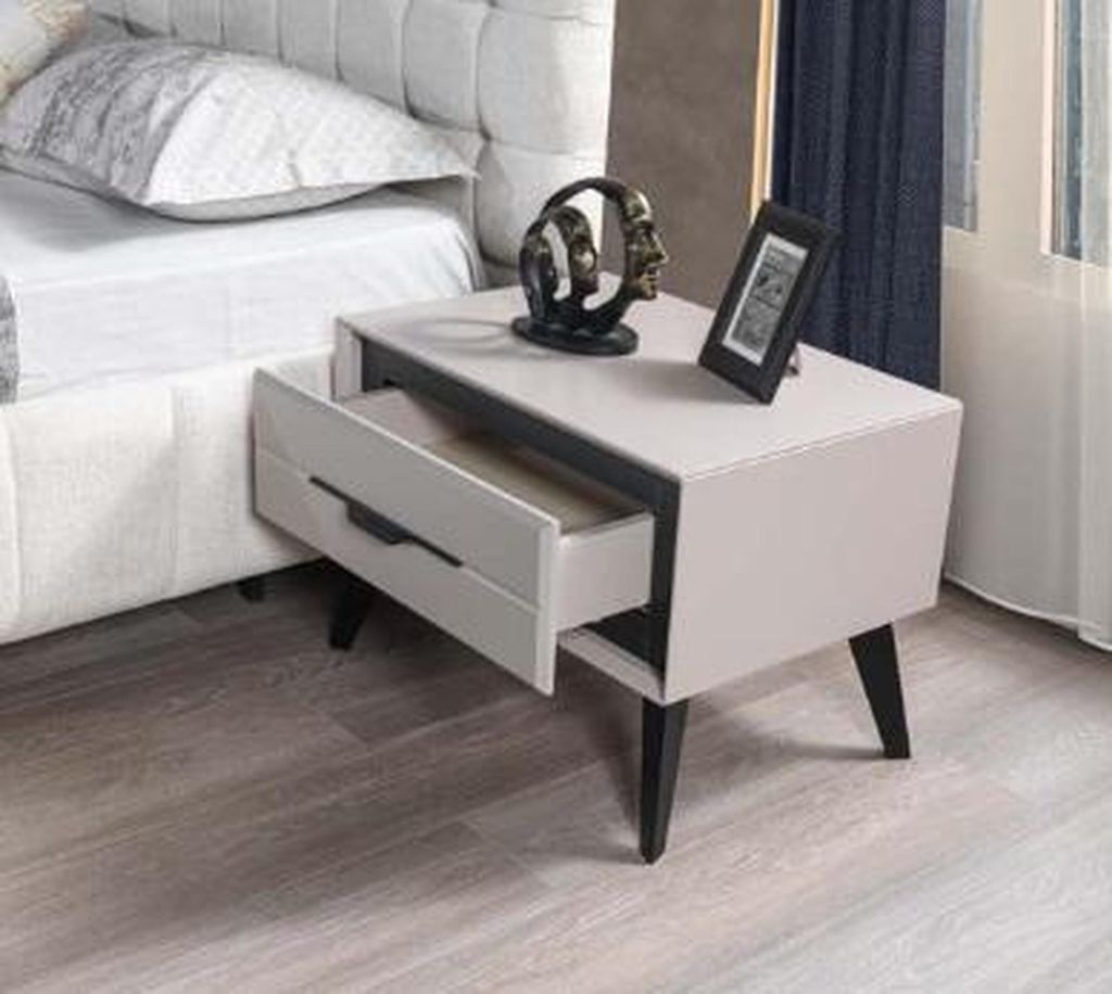 Exklusives Schlafzimmer Set Weißes Doppelbett Luxus 2x Holz Nachttische