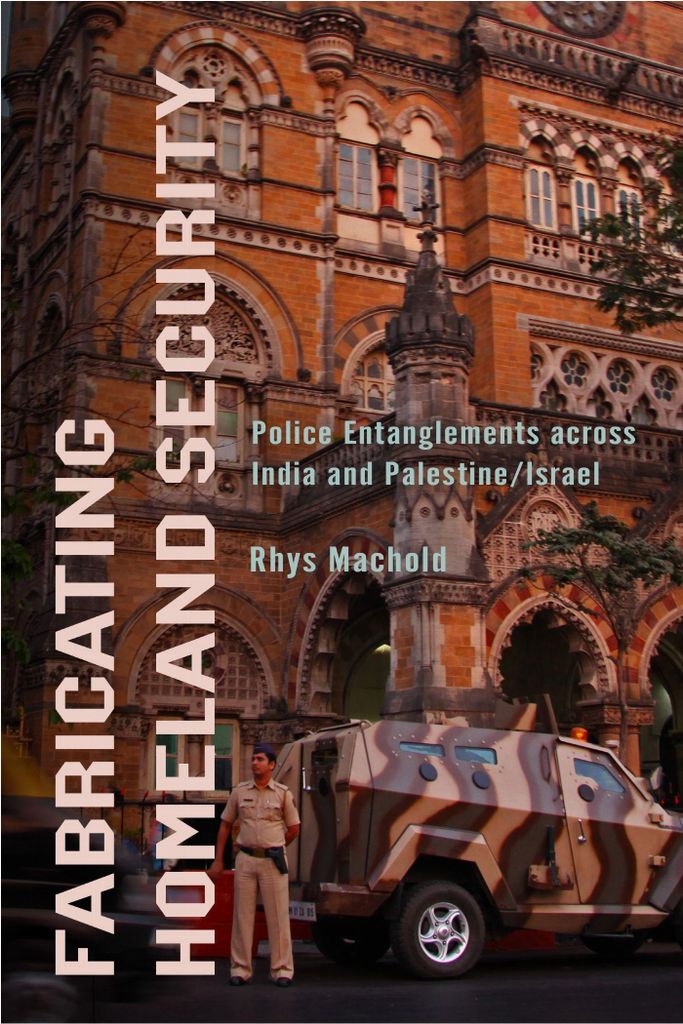 Fabricating Homeland Security – Lingua: Inglese
