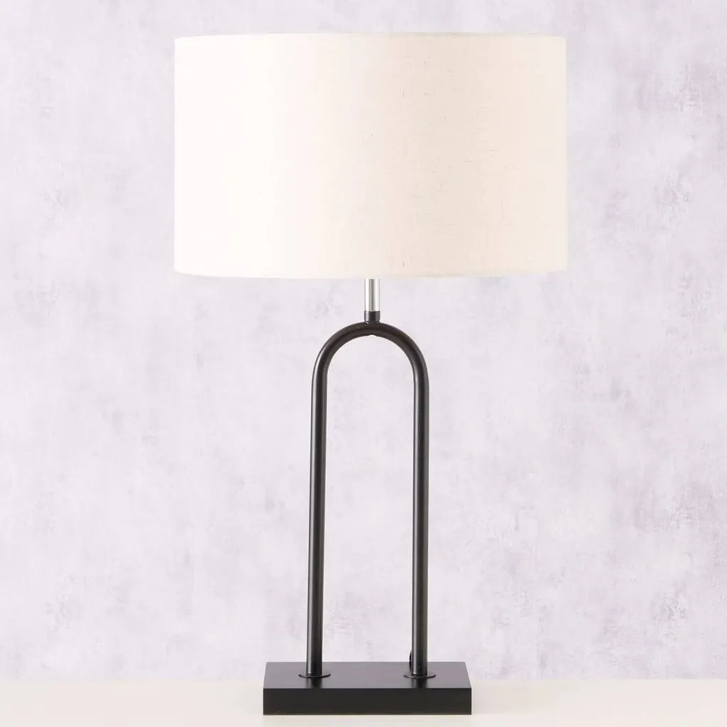 Lampe de table MEDLEY 65 cm avec structure métallique design moderne