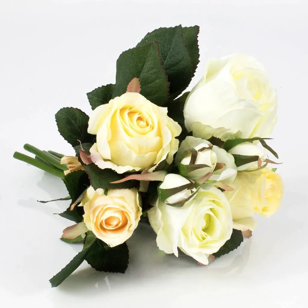 Bouquet di rose artificiali di colore bianco con punte rosa Altezza 30 cm