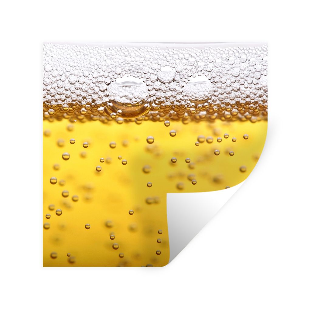 MuchoWow Wandtattoo Wandsticker Wandaufkleber Bierblasen im Glas 30x30 cm Selbstklebend und Repositionierbar - Repositionierbar - Wasser abweisend