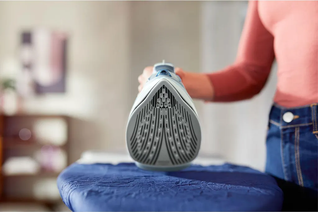 Fer à vapeur Philips 2400W anti-calcaire pour éliminer les Plis Difficiles - 7