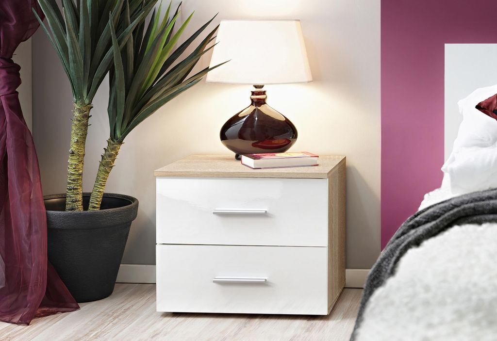 Schlafzimmer Designer Beige Nachttisch Moderne Einrichtung Beistelltische