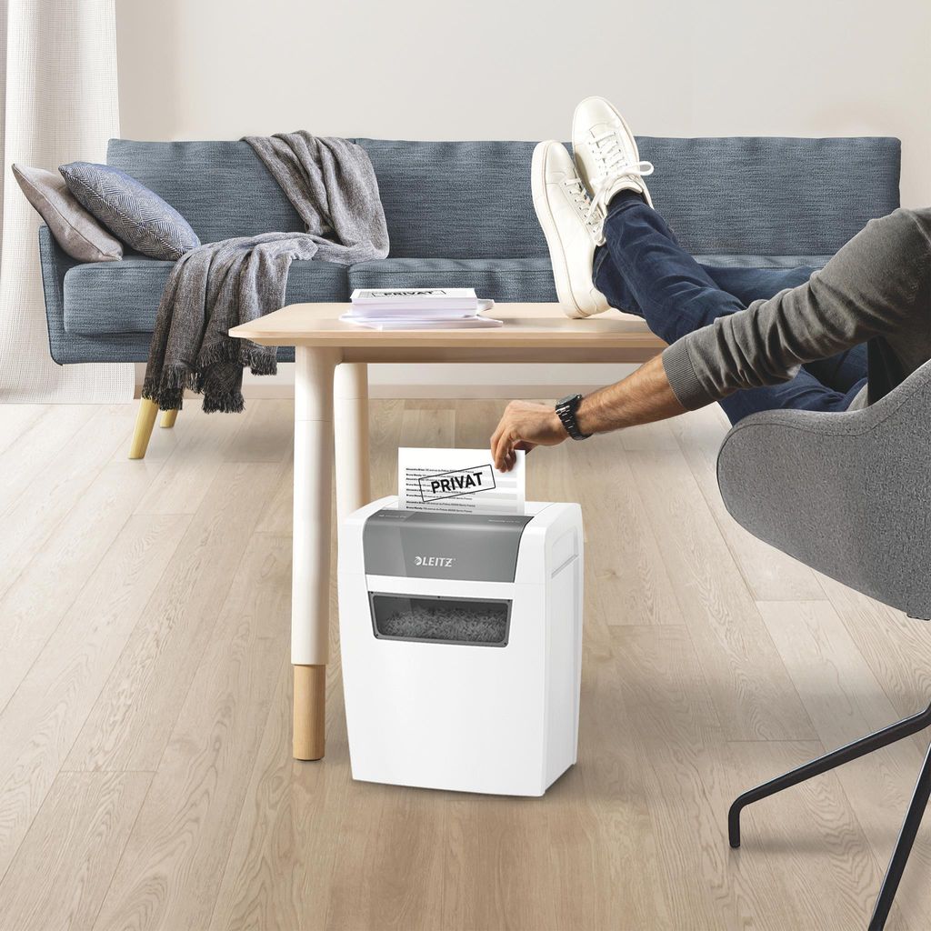 LEITZ IQ Home Aktenvernichter mit Partikelschnitt P-4, 4 x Produktbild 6