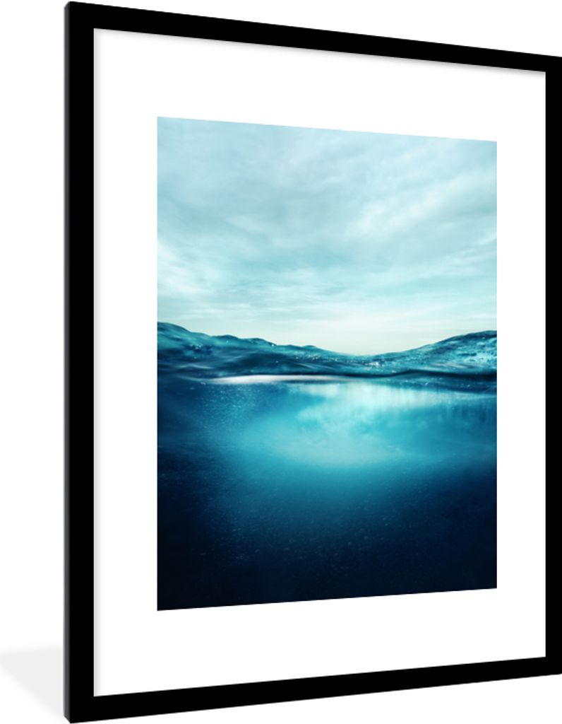 MuchoWow MuchoWow Gerahmtes Poster Ozean - Wasser - Blau 60x80 cm - Poster mit zchwarzem Bilderrahmen - Wohnzimmer - Dekorationen - Prämie