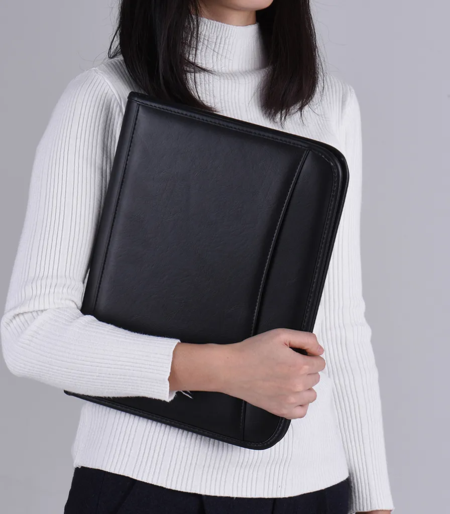 Organizzatore A4 Lusso in Finta Pelle con Calcolatrice e Zip