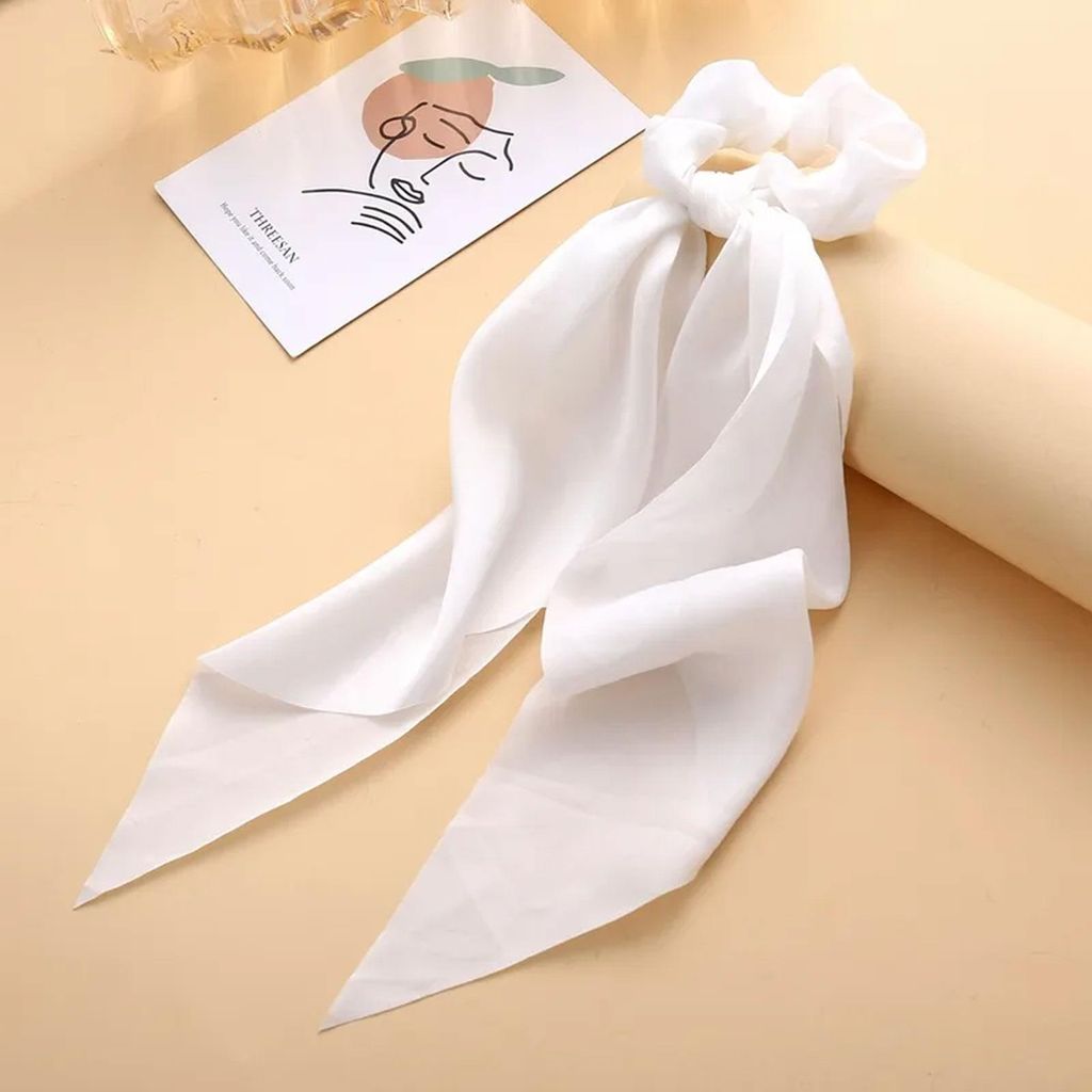 Langer Satin-Haargummi-Schal mit doppelter Schleife in Weiß