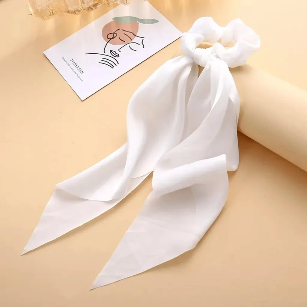 Foulard Bianco Sposa in Raso con Fiocco | Accessorio Capelli Elegante