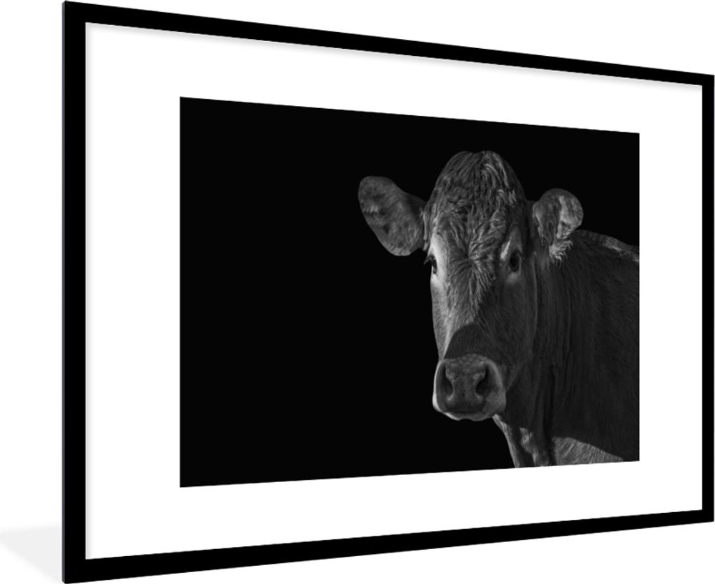 MuchoWow Gerahmtes Poster Kuh - Tiere - Schwarz - Weiß - Porträt 90x60 cm - Poster mit Schwarzem Bilderrahmen Wandposter Rahmen Foto Bilder - W...