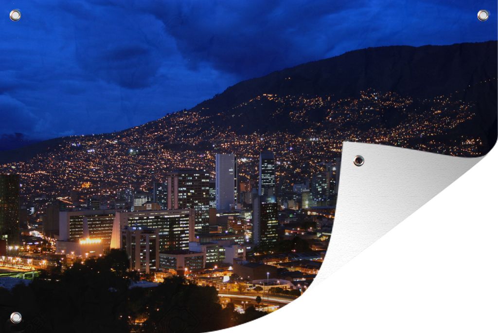 MuchoWow 120x80 cm Outdoor-Poster Gartendeko Sichtschutz Garten Poster für den Garten Dämmerung in der Stadt Medellín hinter dem Nutibara-Hügel