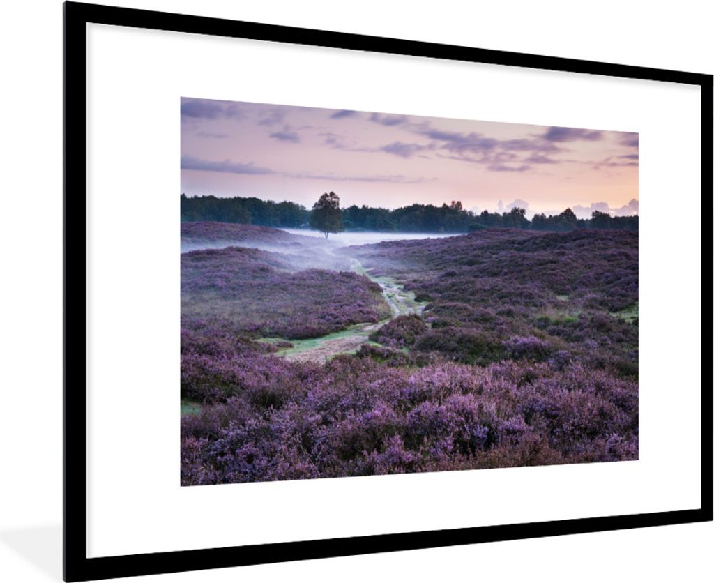 MuchoWow Gerahmtes Poster Nebel im Heidekraut 90x60 cm - Poster mit Schwarzem Bilderrahmen Wandposter Rahmen Foto Bilder - Wanddekoration - Fotos