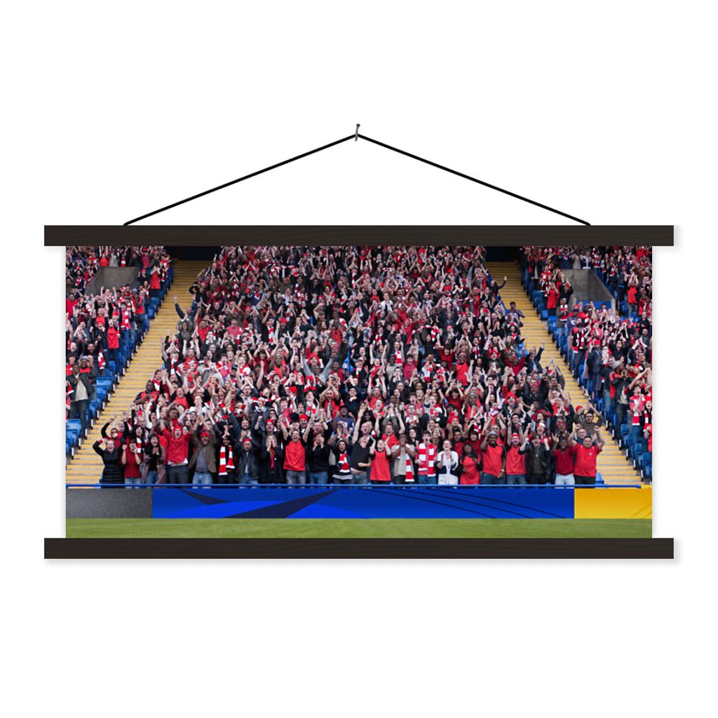 MuchoWow Textilposter Menschen im Fußballstadion 120x60 cm mit schwarzem Rahmen - Dekoration Schlafzimmer