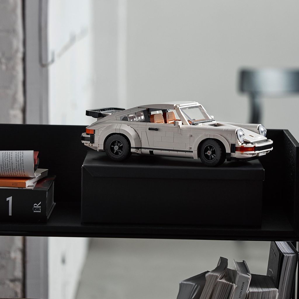 LEGO Icons Porsche 911 Modellauto für Erwachsene, Rennauto Produktbild 7