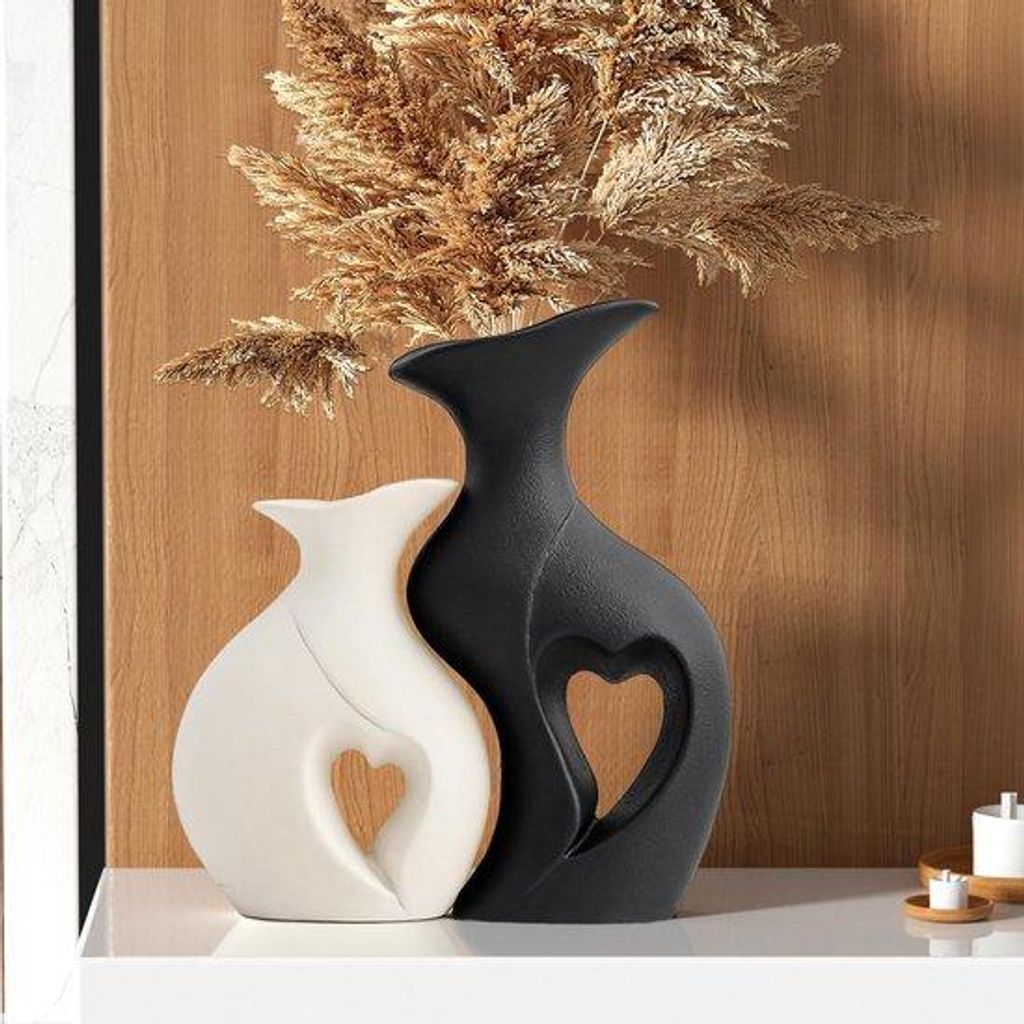 Hartförmige Keramikvase - Schwarz | Boho Wohnaccessoire | Wohnzimmer, Esszimmer, Schlafzimmer, Büro, Büroecke