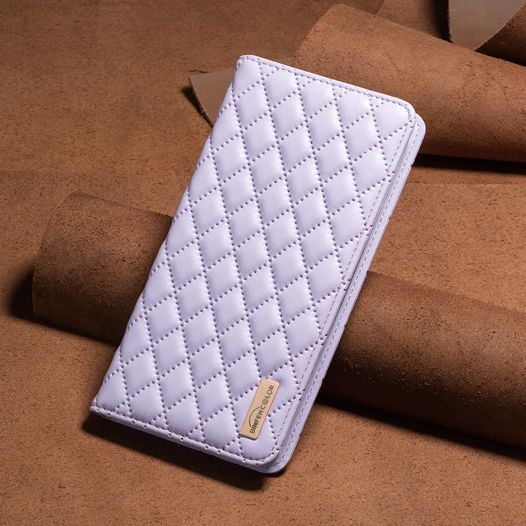 Recensione Cover S21+ 5G Viola: Protezione e Funzionalità Flip Pelle - 2