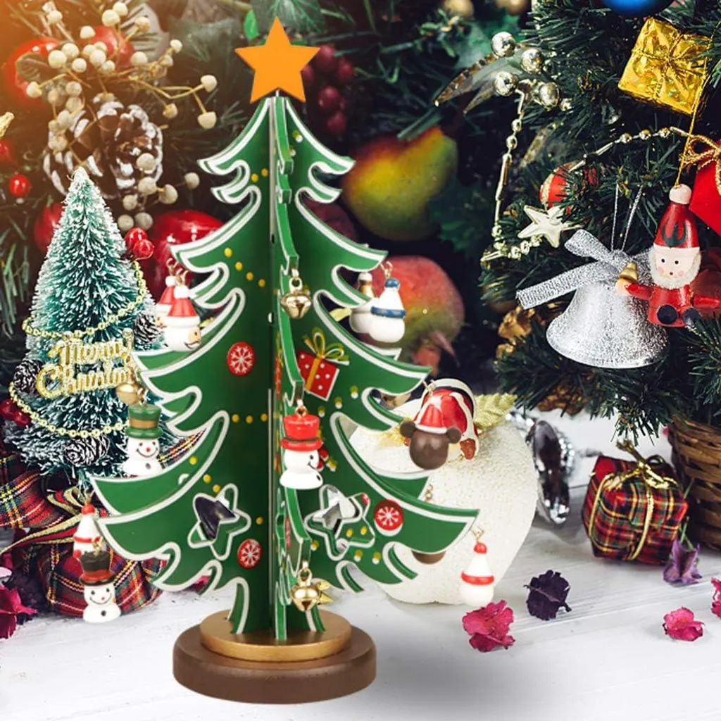 Décoration de Noël de Table Sapin en Bois Vert 30cm et 18 Accessoires
