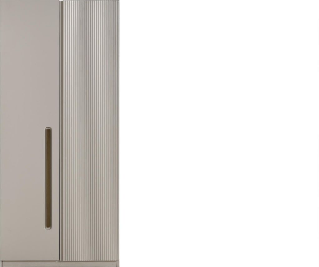 Beiger Holzkleiderschrank im eleganten Stil