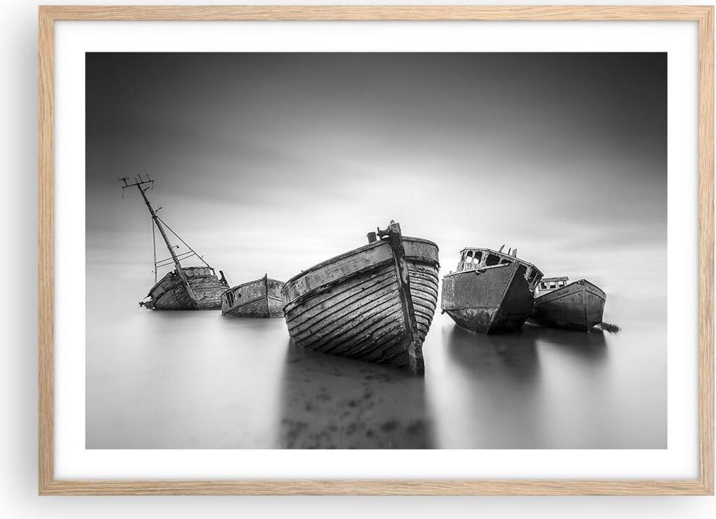 Gerahmtes Poster - Rahmen in heller Eiche - £ódŸ Wrack Schiff - 70x50 cm - Wand Bild - Wanddeko - Wandbilder - Kunstposter - Wandposter - Bilder...