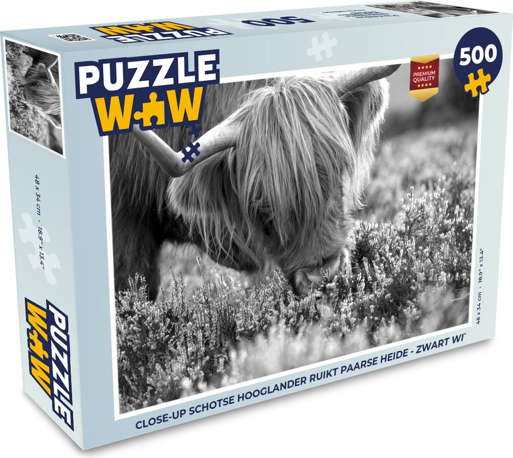 MuchoWow Puzzle 500 Teile Nahaufnahme Schottischer Highlander riecht Heidekraut - schwarz und weiß - 500 Teile - Kinder - Selberbauen - Puzzlesp...