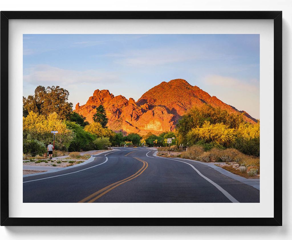 Blick auf den Camelback-Berg– Wandbild mit Rahmen – Gerahmtes Bild – Wanddekoration – 80x60 cm – Schwarz Rahmen