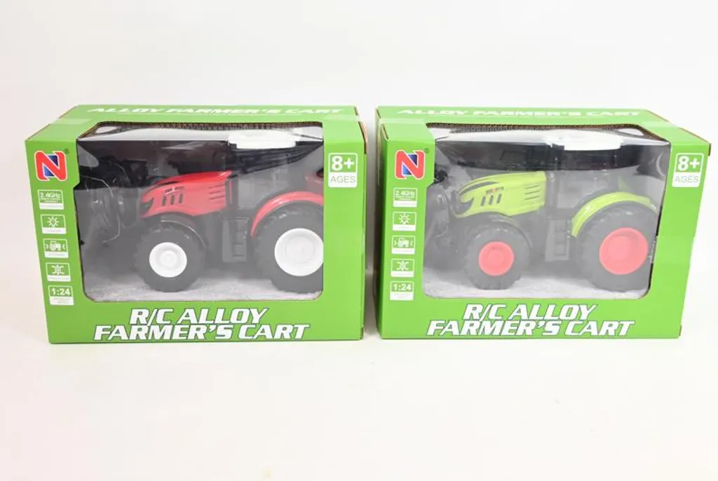 Tracteur radiocommandé 2.4 GHz pack 1357594 avec feux LED et batterie USB