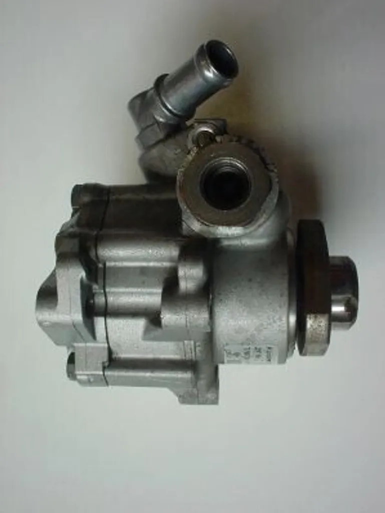 Pompe direction assistée 100 bar compatible OE 028145157F pour T4