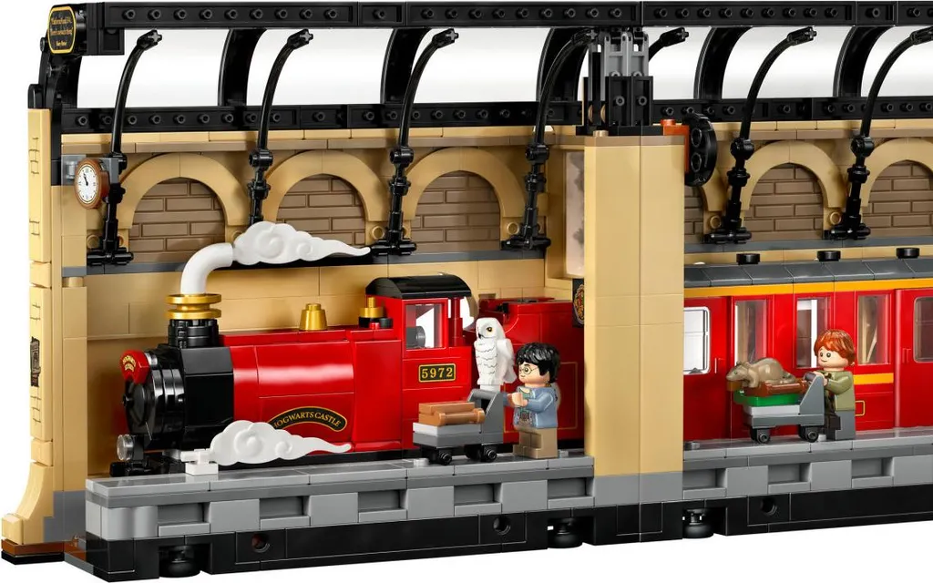 LEGO Harry Potter 76450 Range-Livres Train Poudlard Express - 26