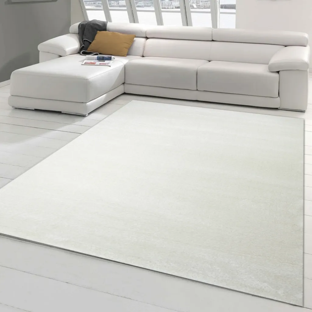 Tapis de salon moderne design uni crème en taille 160 x 230 cm chic