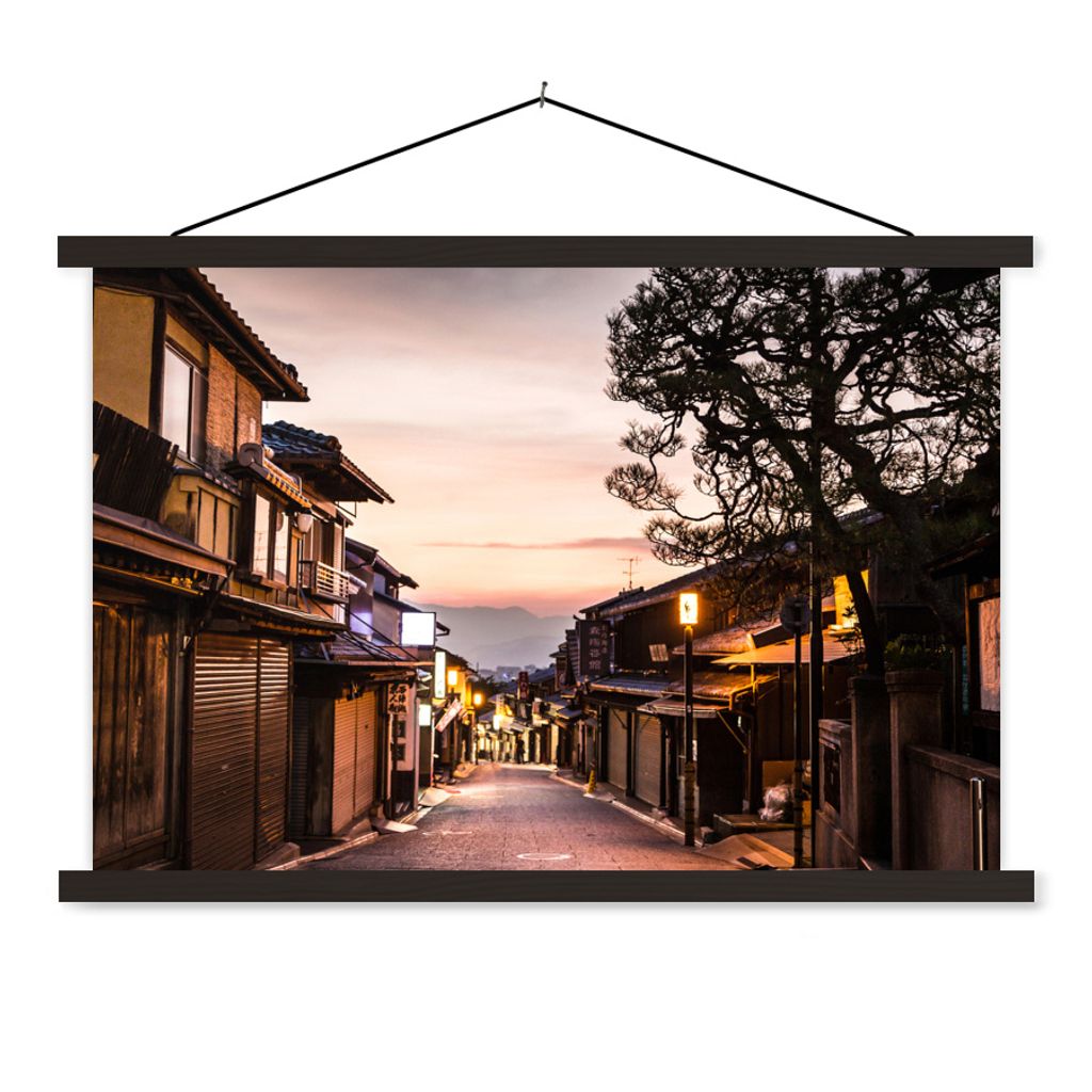 MuchoWow Textilposter Sonnenuntergang über den japanischen Straßen von Gion in Kyoto 60x40 cm mit schwarzem Rahmen - Hölzernes