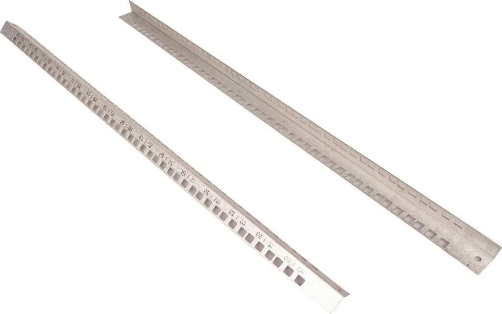 Aménagez votre Coffret Basic Plus avec le Rail ROLINE 19 Pouces 6 UH