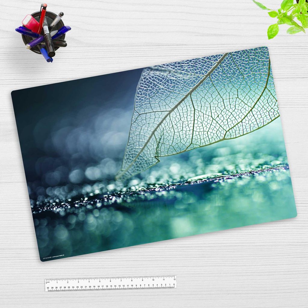 Schreibtischunterlage für Kinder und Erwachsene – “Blattwerk Natur“ – aus erstklassigem strapazierfähigem Vinyl – 60 x 40 cm – Germany
