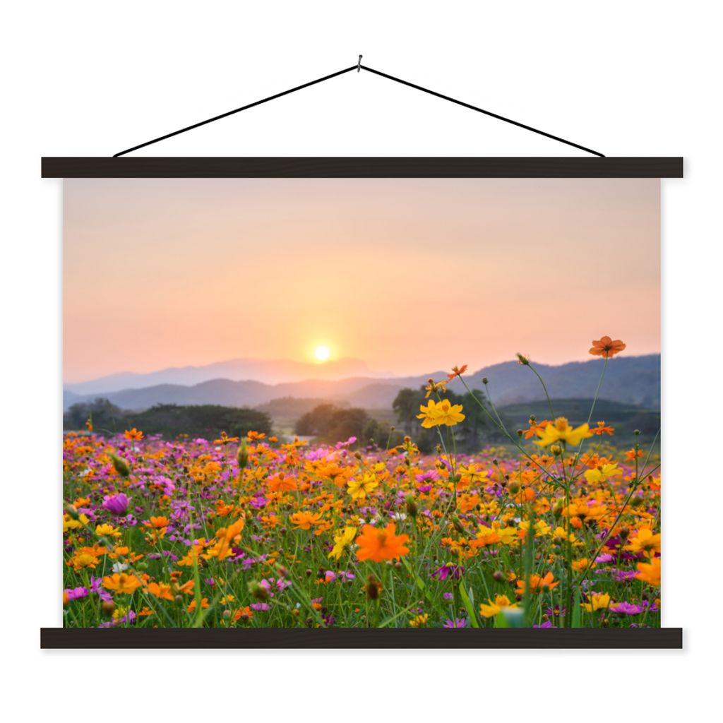MuchoWow Textilposter Blumen - Sonnenuntergang - Berg 40x30 cm mit schwarzem Rahmen - Dekorationen