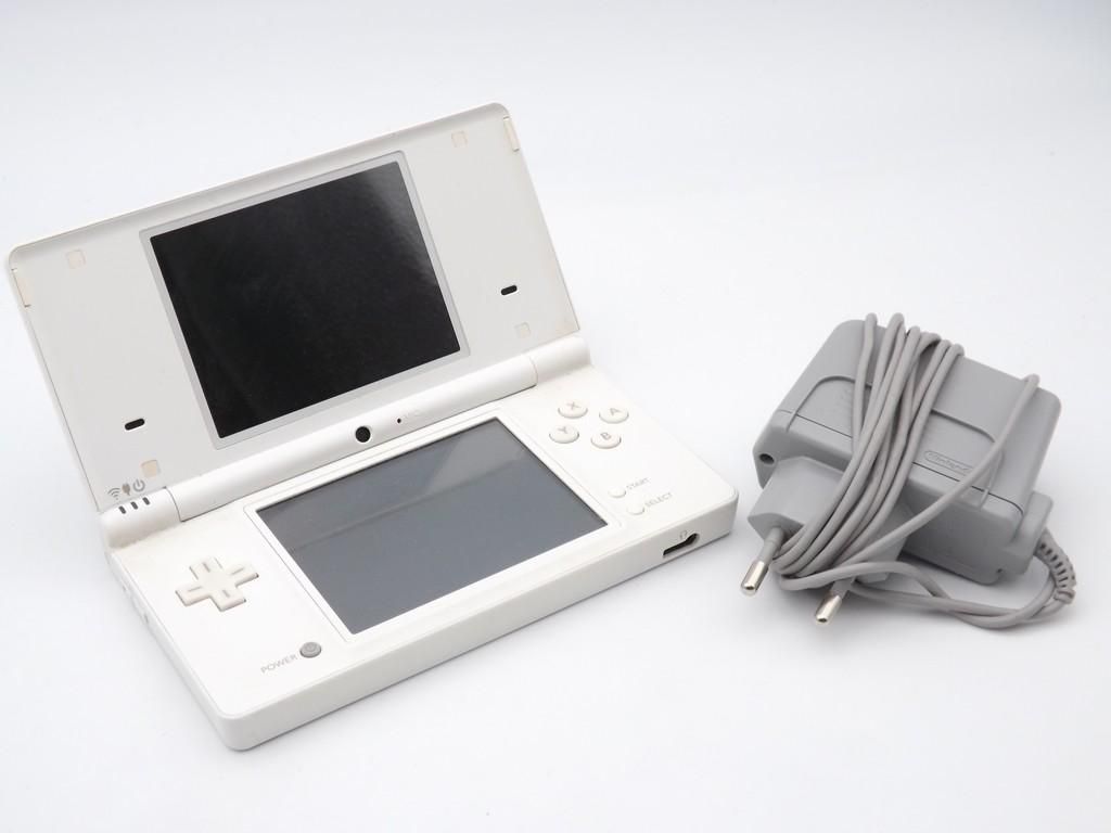 Nintendo DSi Console, White, Weiß, 214g Produktbild 