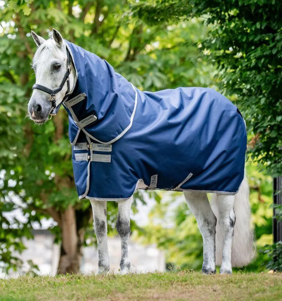 Horseware Amigo 900D Plus 100g Navy/Titanium - Eleganza e Comfort