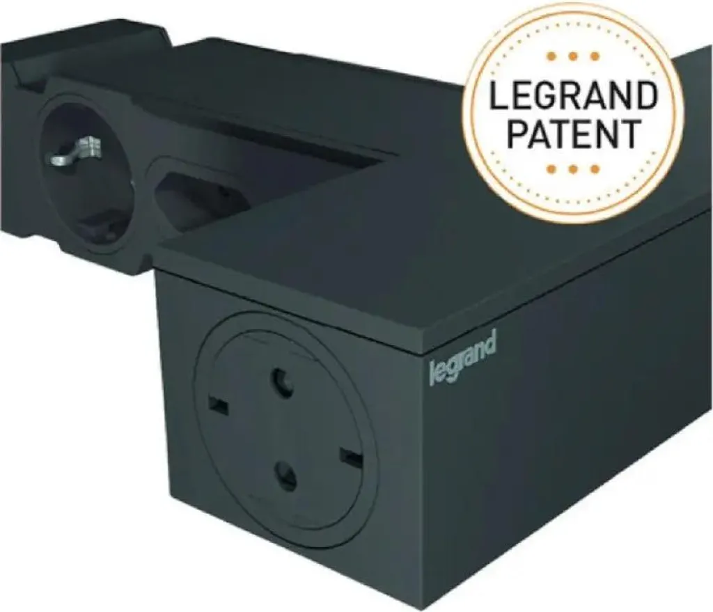 Multiprise Parafoudre Legrand 4+4 Prises Noir 2m pour Coin TV et Bureau