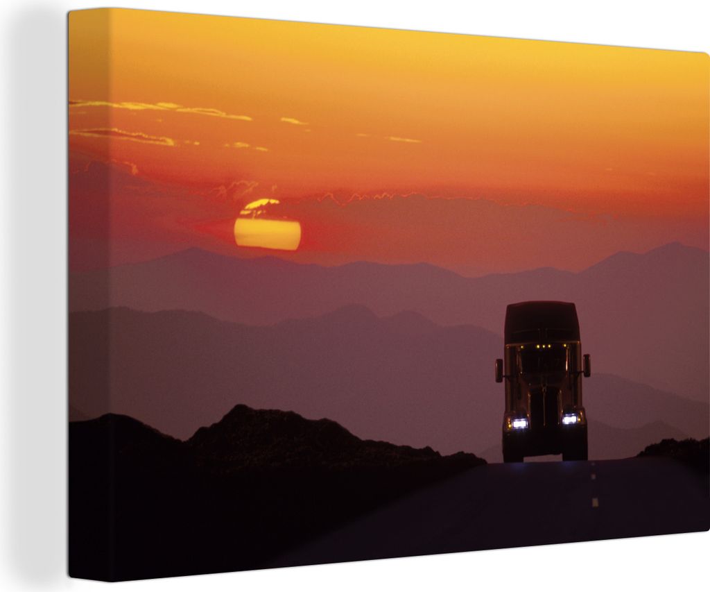OneMillionCanvasses - Leinwandbilder - 140x90 cm, Sonnenuntergang hinter dem Lastwagen, Wandbilder Kunstdruck Wanddekoration - Foto auf Leinwand ...