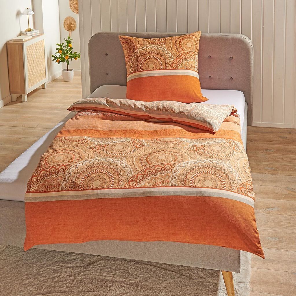 Traumschlaf Soft-Touch Mikrofaser Bettwäsche Karlsruhe orange 240x220 cm + 2x 80x80 cm