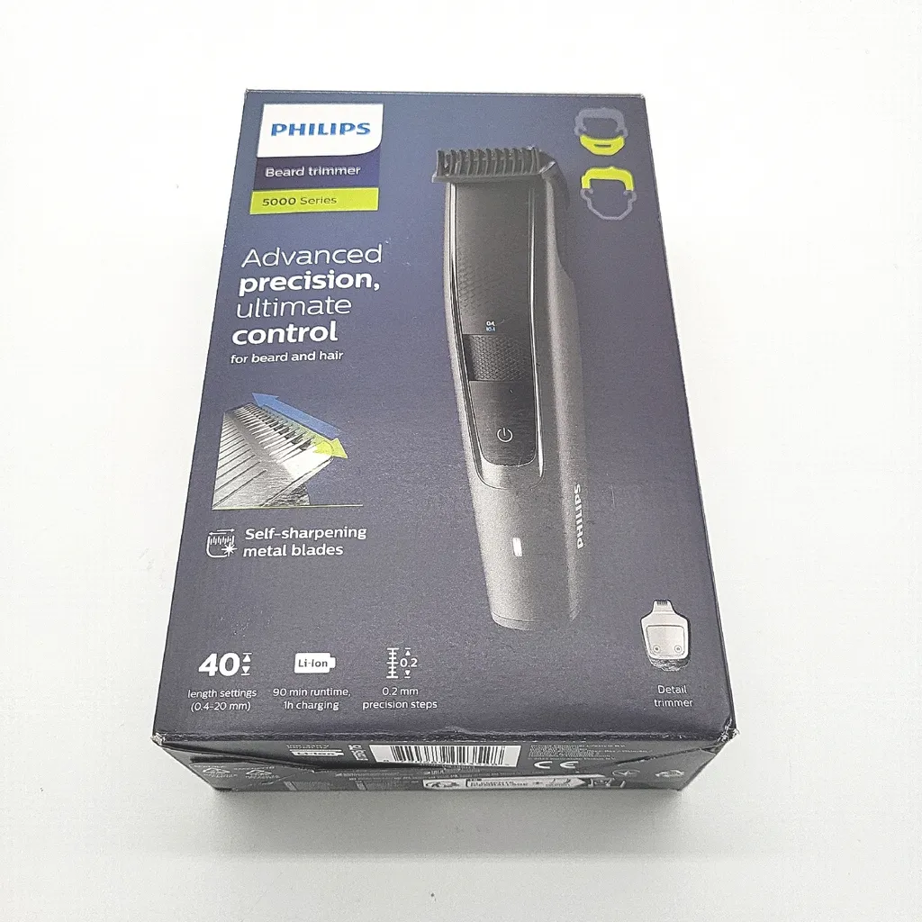 Tondeuse à barbe Philips série 5000 idéale pour barbe de 3 jours nette