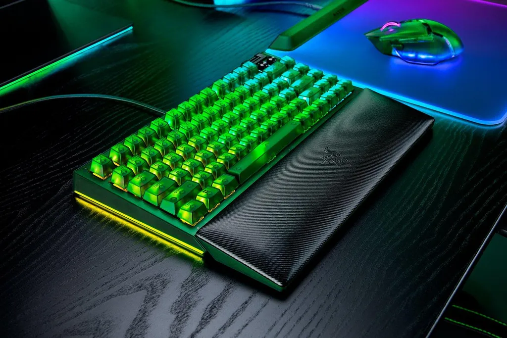 Clavier Gaming Compact Razer BlackWidow V4 75% Tactile pour Setup Pro