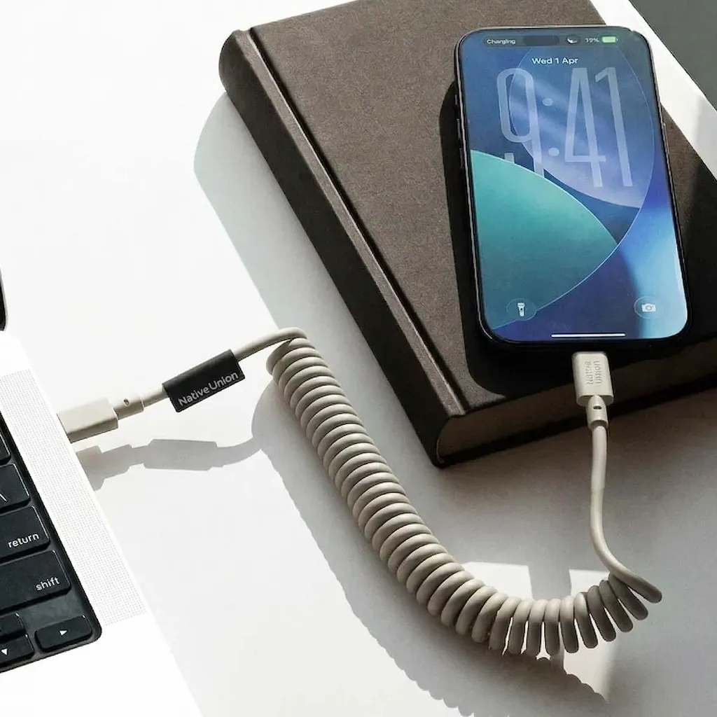 Câble USB-C 60W Extensible 2,4m Native Union Série POP Design Spiralé - 3