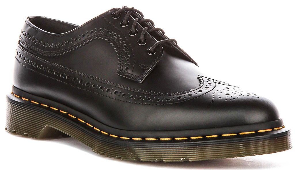 Dr. Martens 3989 Brogue, gele stiksels, zwart leer – Maat 8 Productafbeelding 