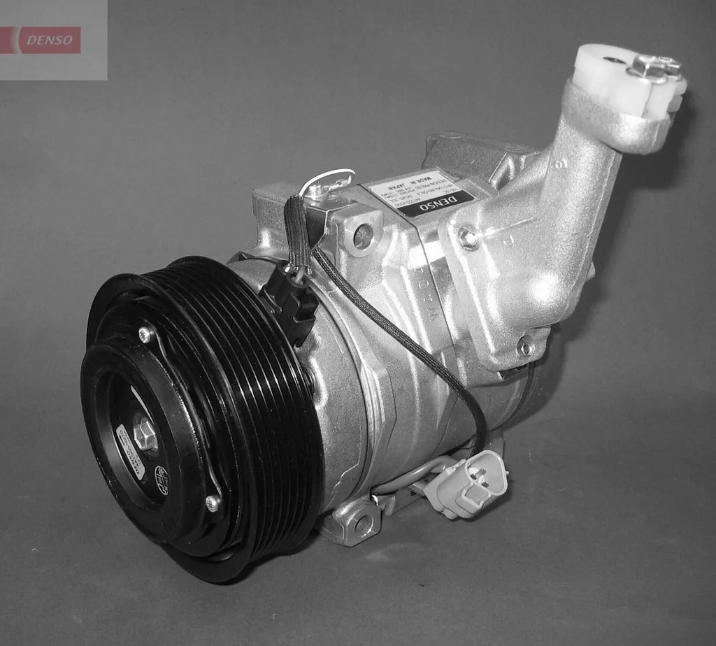Stop aux bruits de climatisation sur TOYOTA Avensis Verso DCP50220 M2