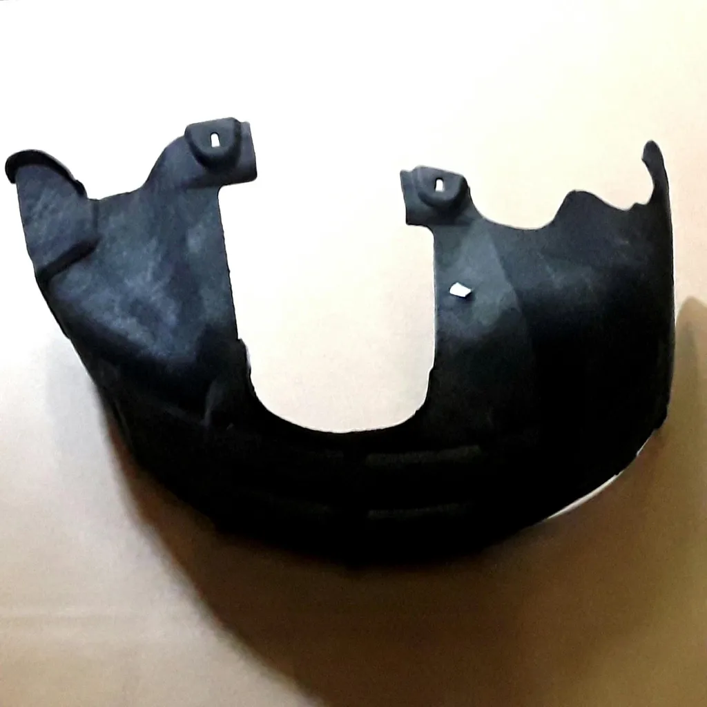 Passage de roue plastique rigide Volvo S40 V50 arrière droit OE